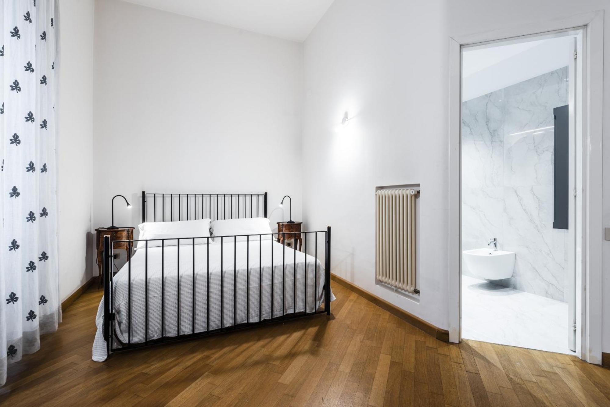 Agata Apartment With Balcony By Wonderful Italy CTA Exterior foto